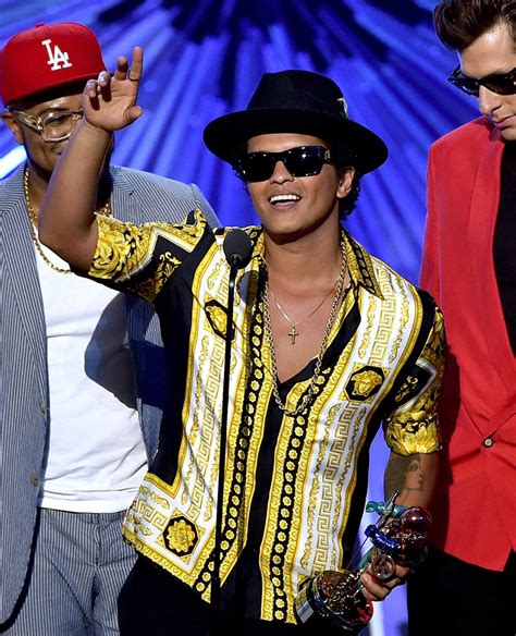 versace dress bruno mars